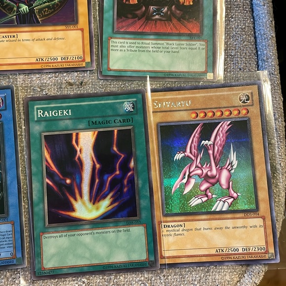 Yu-Gi-Oh! Holographic card - Picture 3 of 5